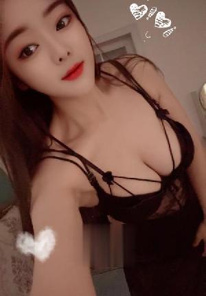 情趣翘臀御姐