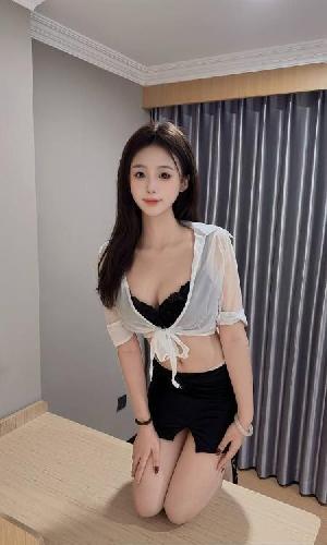 天然C杯颜值嫩妹可可