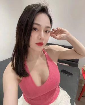 年轻少妇