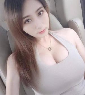 性感粉嫩少妇