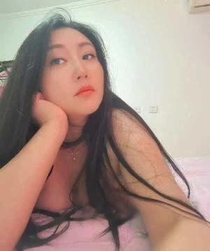 爱喷水大奶子