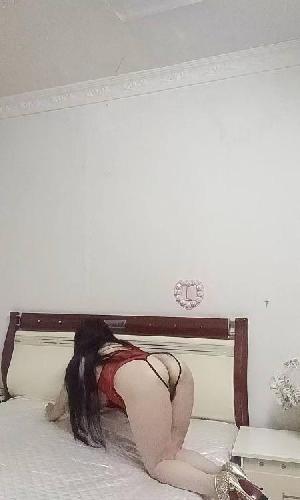 过夜风情骚妇会喷潮
