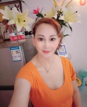 罗湖丰满败火熟女