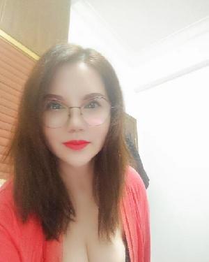 白云梅花园骚妇