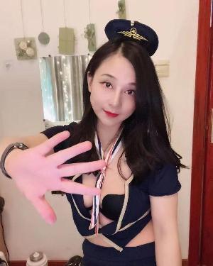 建邺小米少妇