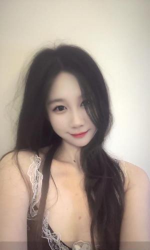 身体敏感骚妹妹橙橙