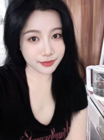 大胸尤物少妇