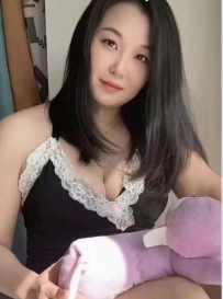 高挑身材美少妇