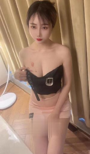 太原服务系气质美女