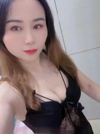 倩倩风骚制服小少妇