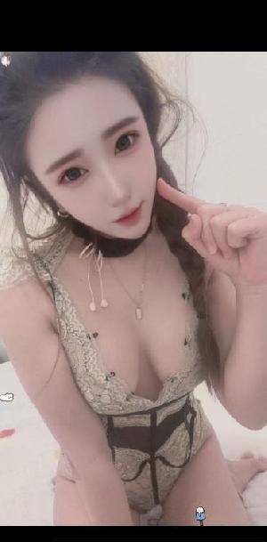 禅城性感御姐媚儿