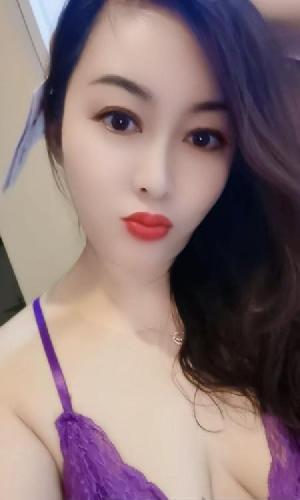 反食高个风韵老板娘