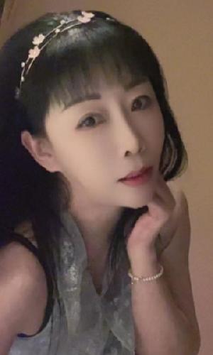 泻火服务系骚少妇