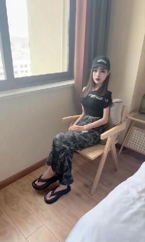 南沙性感身材苗苗