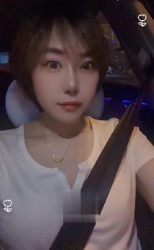 胸大水多服务好