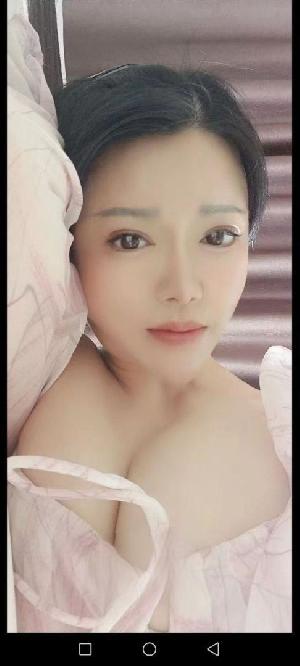 大奶少妇洋洋