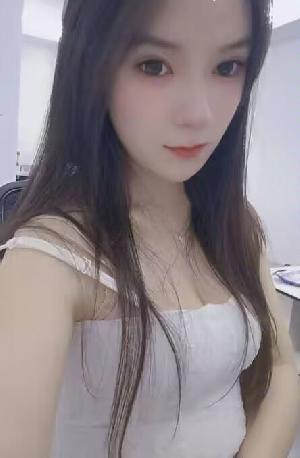 刚下海萝莉音御姐身材脾气很好的一个小姐姐