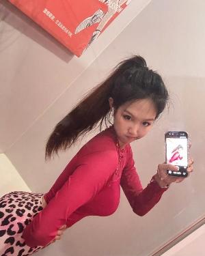 余杭区翘臀婉儿