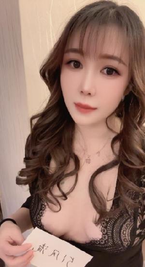 丰满东北骚女