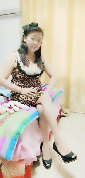 SM大胸少妇