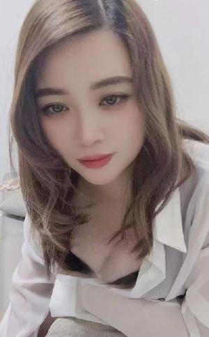 不催人兼职腼腆型美女水多逼紧