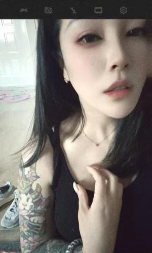 市北花臂妹