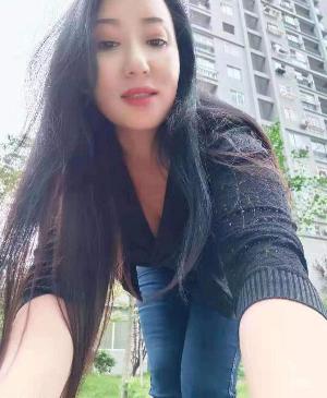 大屁股熟女