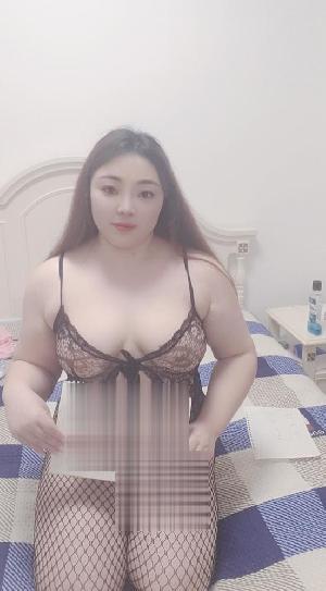 深喉特色东北妹