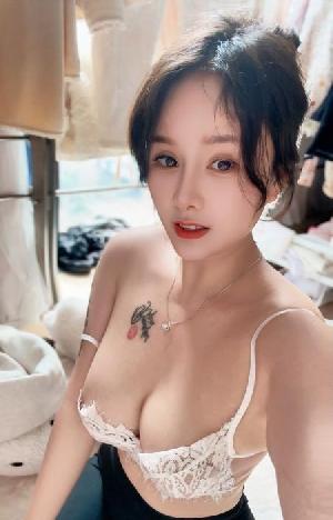 丰乳肥臀大奶牛