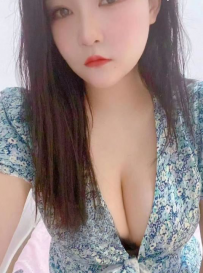 36D大奶芊芊