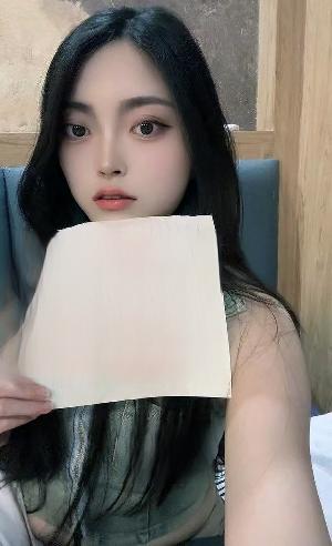 大奶邻家妹妹制服诱惑