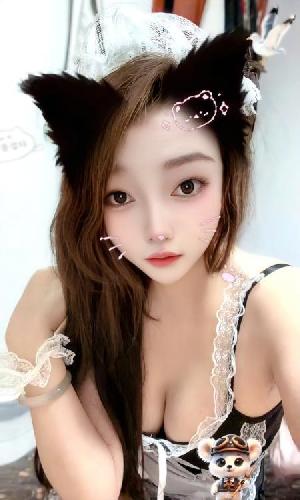 黑丝翘臀欲姐米米