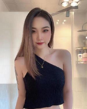 海珠骚女泡泡