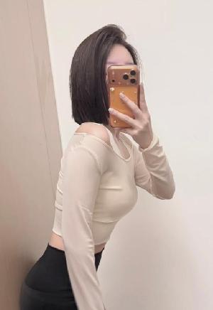 颜值短发御姐