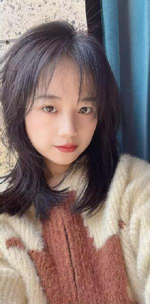东站嫩妹贝仙儿
