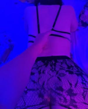 西塔附近金姓轻熟小少妇
