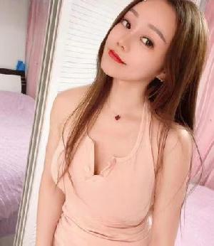 逼水很多的超级御姐