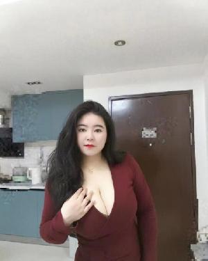 南山40G巨乳露露