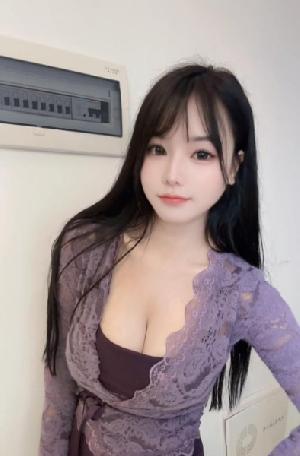 制服控骚少妇