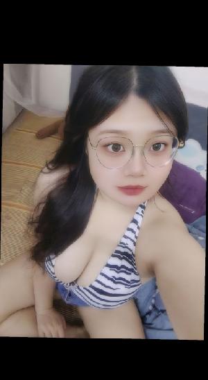 婺城E胸服务型团团
