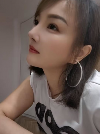 大长腿大奶子小骚货