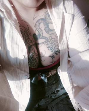 沈阳于洪区纹身妹妹
