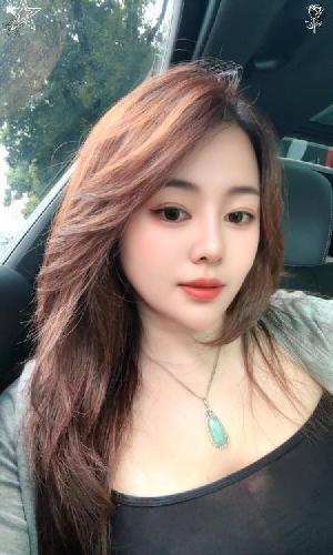 风情D奶美妇