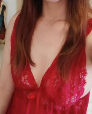 苗条气质型熟女