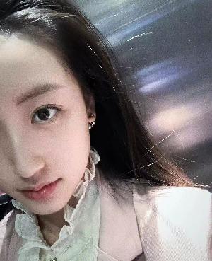 紧致小嫩妹活好温柔