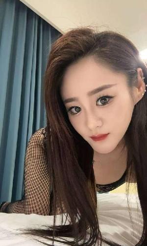 性感骚女