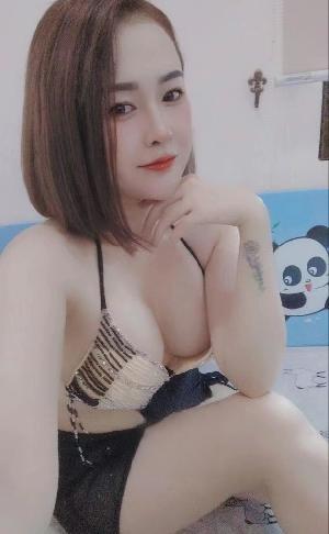 沙区大胸美少妇思思