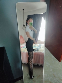漂亮少妇身材好