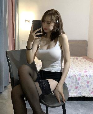 兼职嫩妹汁水多