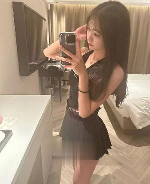 轻熟温柔性感的宝宝